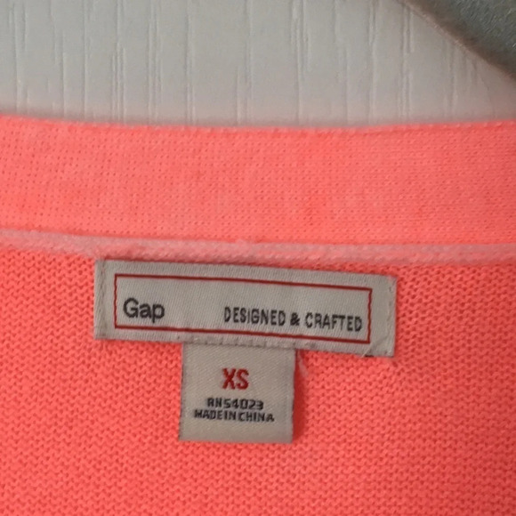 Coral Cardigan - Picture 2 of 4